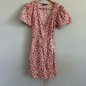 Madewell Clara Red Daisy Print Wrap Dress‎ Size Small EUC 100% Cotton